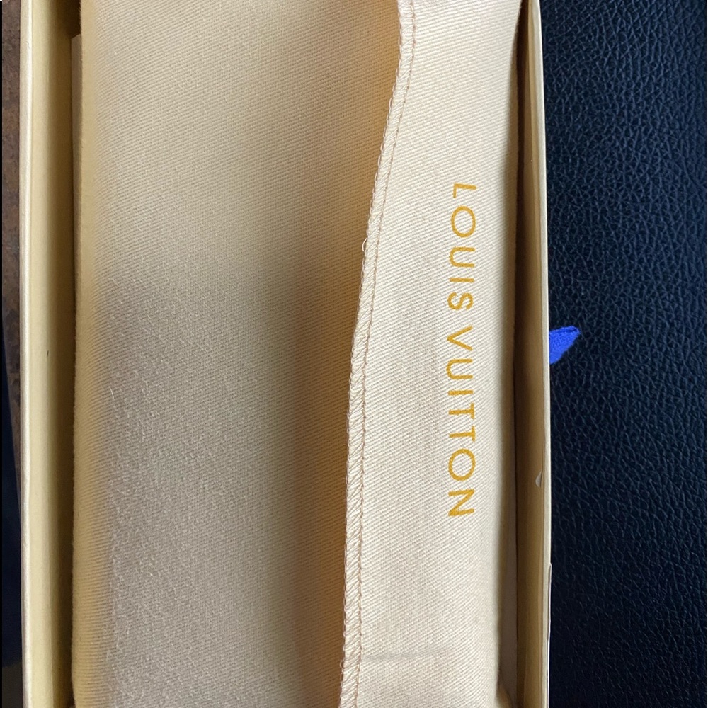 Louis Vuitton zippy wallet - Picture 2 of 5